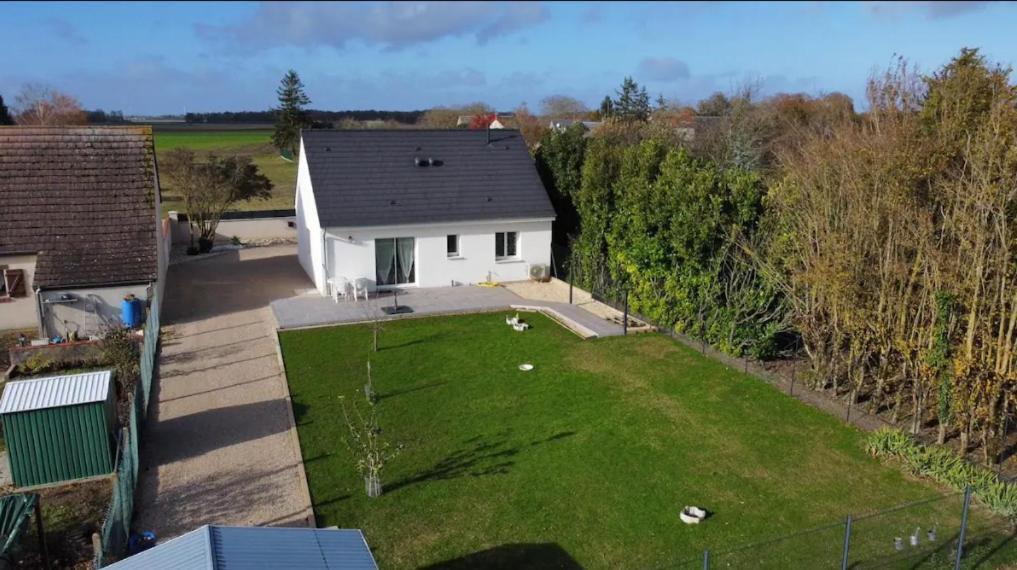 Petite Maison Au Calme Poupry エクステリア 写真