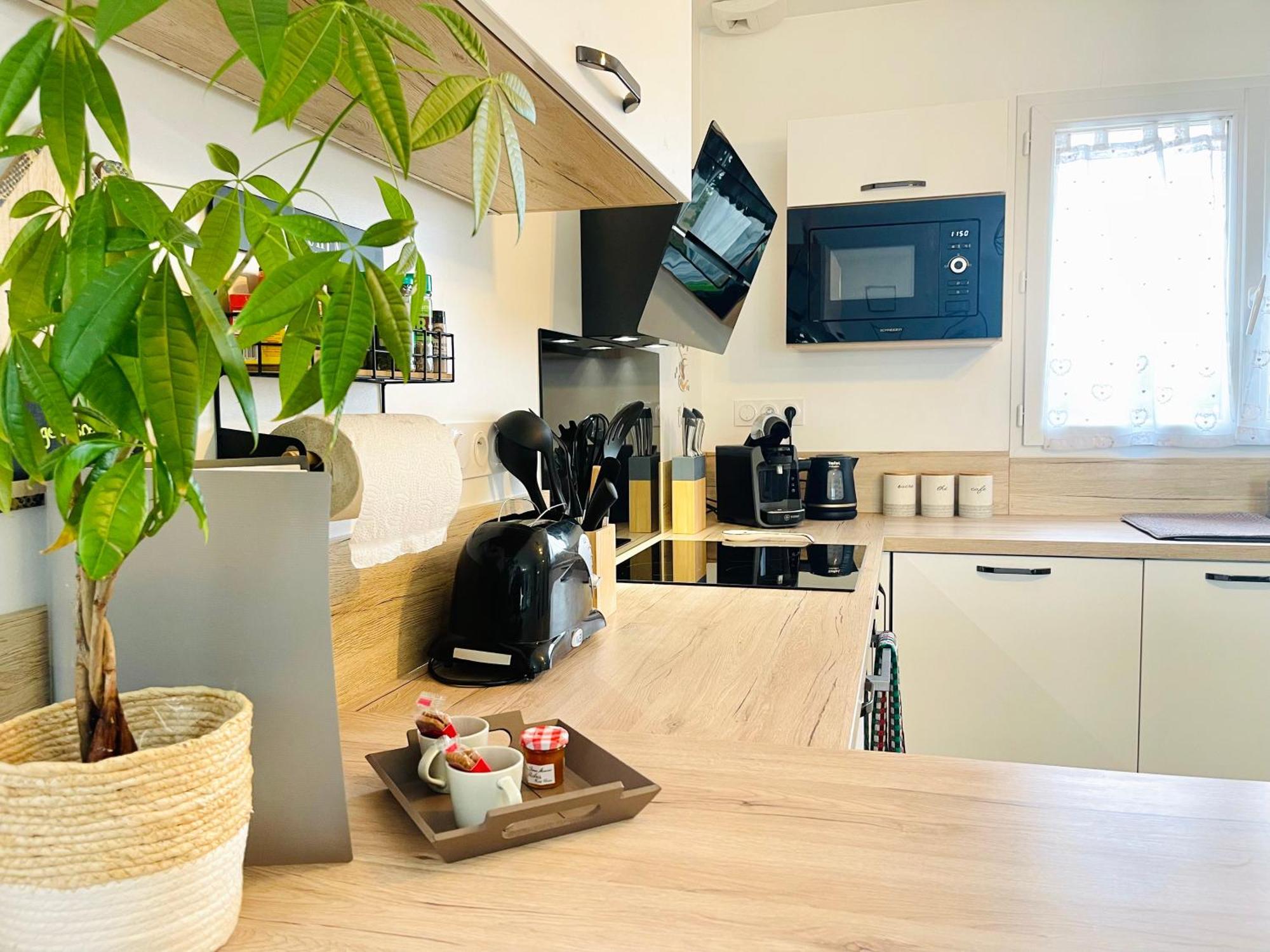 Petite Maison Au Calme Poupry エクステリア 写真