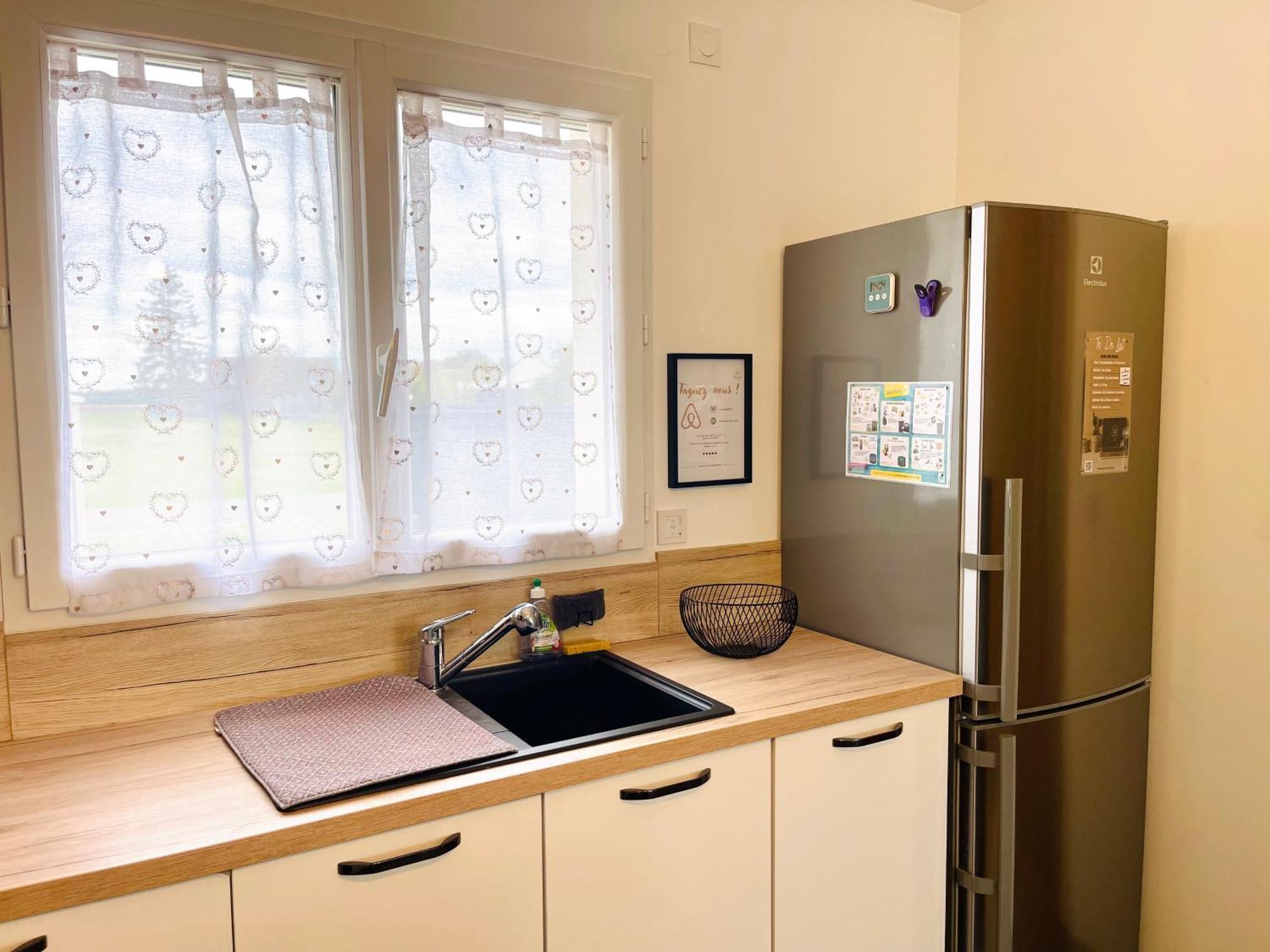 Petite Maison Au Calme Poupry エクステリア 写真