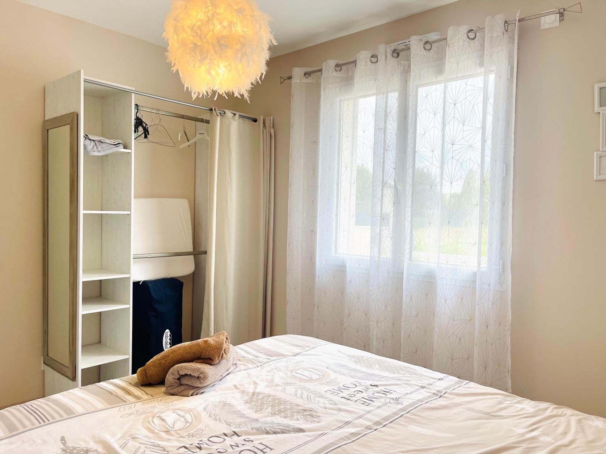 Petite Maison Au Calme Poupry エクステリア 写真